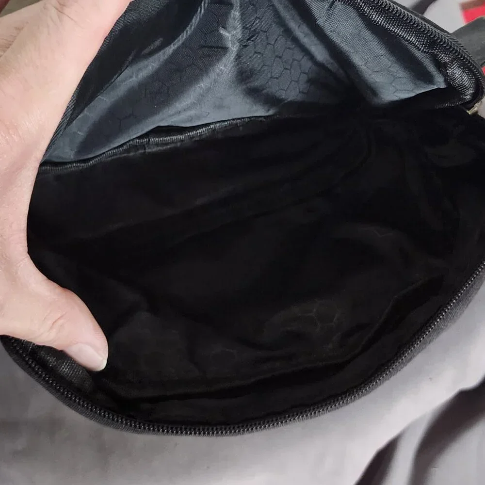 XQXA Lightweight Lined Black Mesh Backed Hip Fanny Travel Pack with Adjust Strap